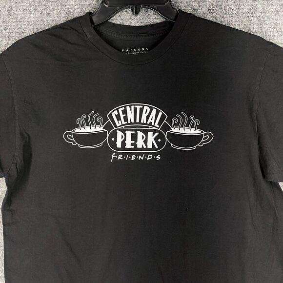 Freinds Shirt Large Mens Central Perk TV Show‎ Sitcom Casual Short-sleeve Tee - Picture 1 of 8